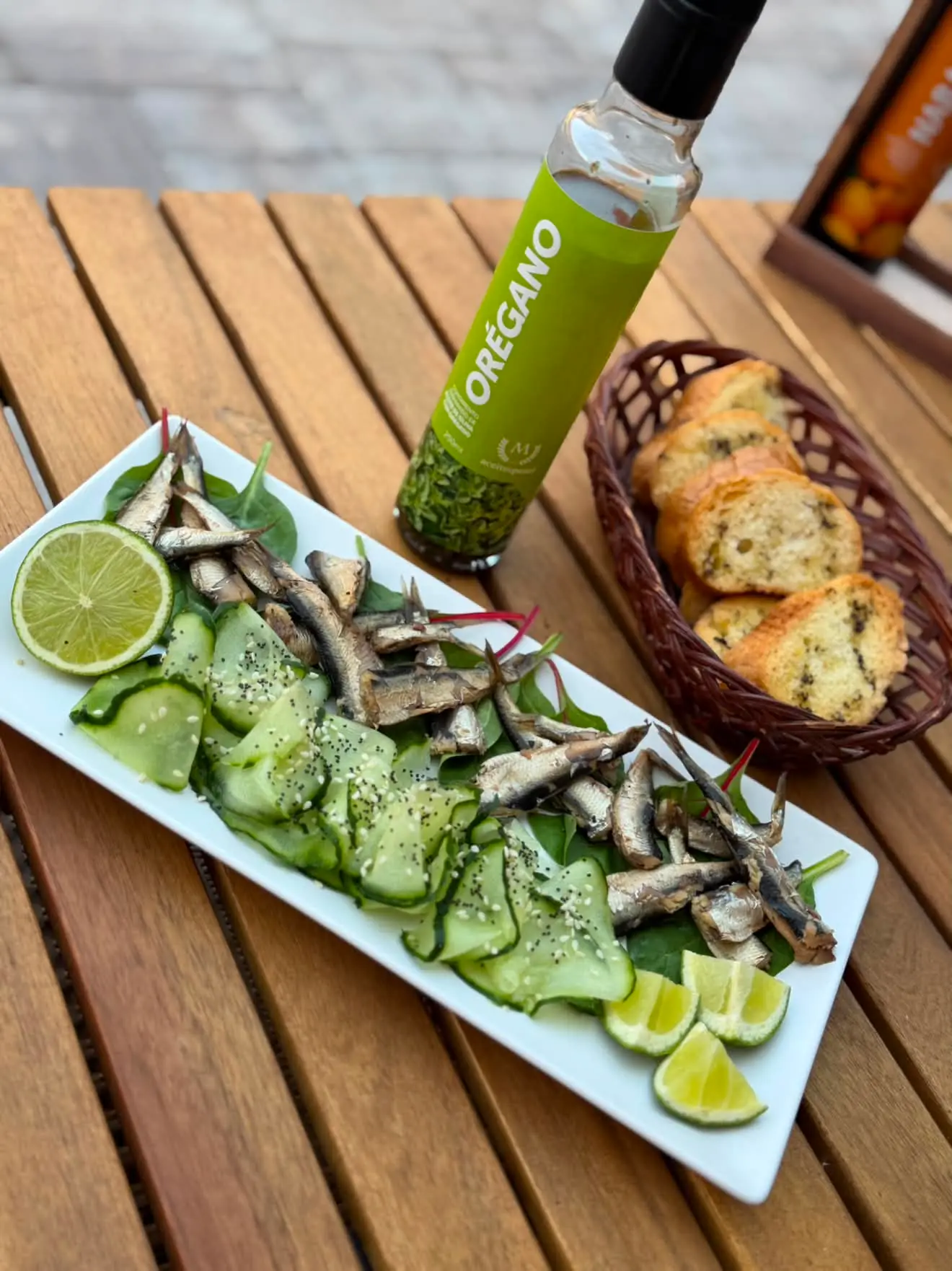 Brânzeturi Maturate Stropite cu Oregano
